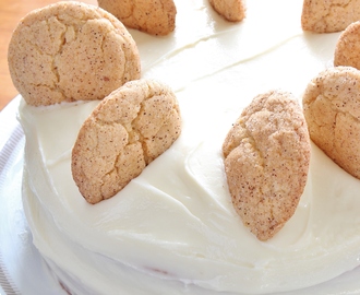 Snickerdoodle Cake with Cream Cheese Frosting and Cookies | Gluten Free