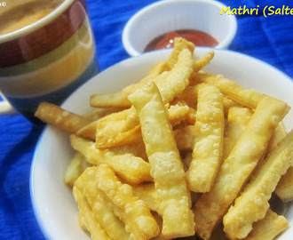 Mathri Recipe (Salted Crackers) /Namkeen Pare