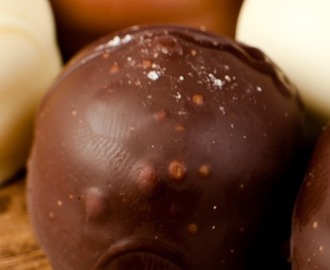 Recetas de Dulces de Navidad caseros, sanos y naturales: Bombones estilo Ferrero Rocher.