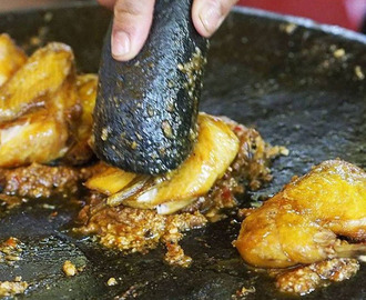 Resep Ayam Geprek Sambal Mercon Super Pedas
