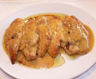 Pechugas de pollo al horno con salsa de naranja