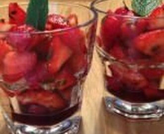 Aardbeien balsamico dessert