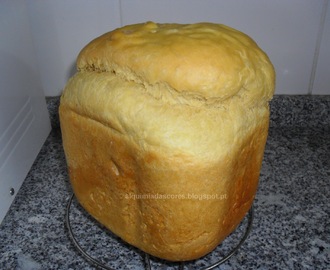 Folar transmontano na máquina de fazer pão / Meat bread at bread making machine