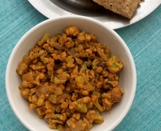 Gobi Chanadal Curry | Cauliflower Chana Curry | Gobi Sabzi Recipes | Cauliflower Curries | Side dishes For Chapathi/Roti