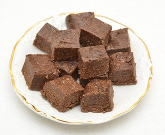 Rå lakrisfudge og mild peanøttsjokolade