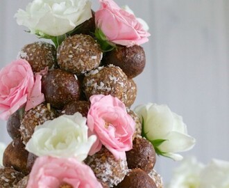 Choc-almond and rosewater bliss balls