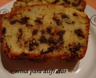 PLUM CAKE CON PEPITAS DE CHOCOLATE
