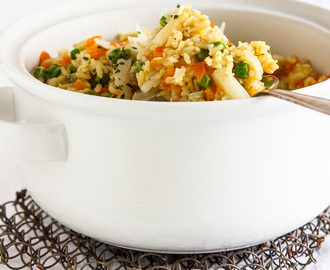 Einfaches One Pot Gericht: Gemüsereis mit Spargel und Parmesanhobel {Ein Gastbeitrag von Madame Rote Rübe}