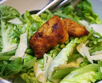 Chicken Nuggets med cæsar salat
