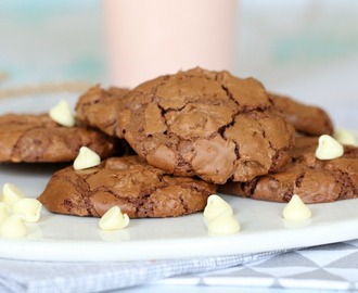Chewy & Fudgy Double Chocolate Brownie Cookies
