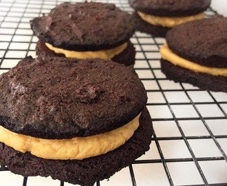 Low Carb Chocolate Peanut Butter Whoopie Pies