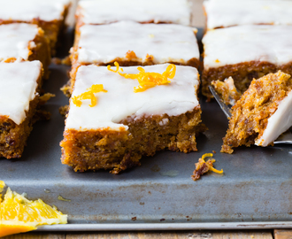 Thermomix Spiced Carrot Traybake