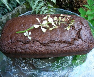 Spicy Chocolate & Prune Gingerbread