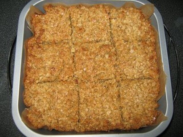 Classic Gooey and Buttery Flapjacks!!
