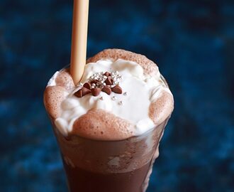 Chocolate milkshake recipe with ice cream