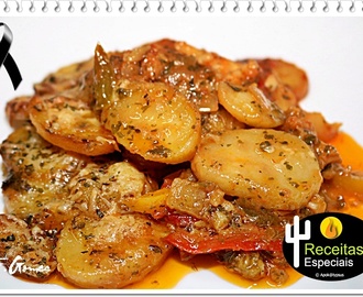 2322: Tomatada de Bacalhau no Forno com Pimentos Tricolor e Batata Sarladaise
