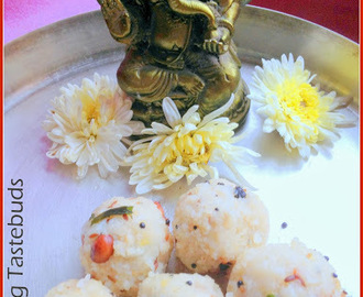 Upma Kozhukattai | Steamed rice-dal dumplings | Easy snack recipes