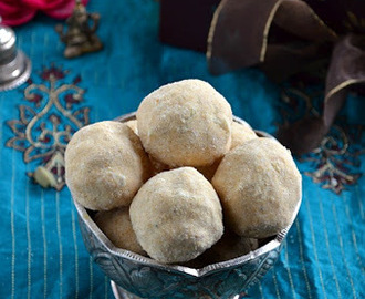 Paasiparuppu Urundai/Nei Urundai/Moong Dhal Ladoo ~ Easy Diwali Sweet