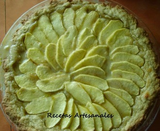 Tarta de manzana con crema pastelera