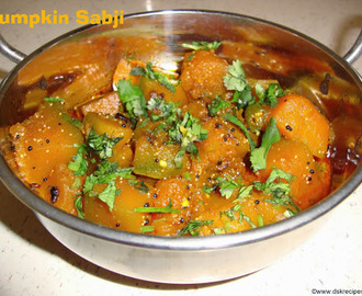 Aap ki Rasoi Se / From your Kitchen : Red Pumpkin Sabji / Kaddu ki Sabji / Lal Bhopla che Bhaji : Recipe by Vidya Muley