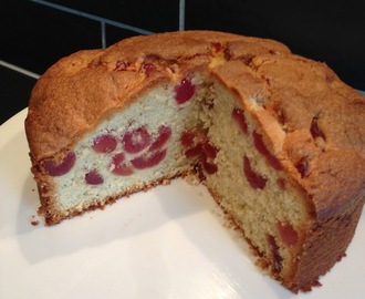 Old-Fashioned Cherry Cake