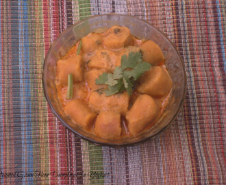 Gatte Ka Saag | Steamed Gram flour Dumplings In Yoghurt Sauce | Rajasthan Special