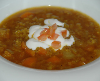 Indisk linsesuppe
