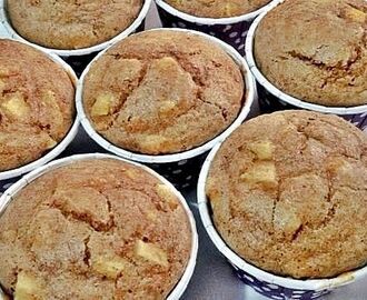 Muffins integrales con manzana