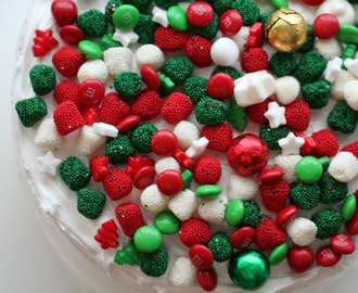 Christmas style Pure Vanilla Cake &Vanilla Bean Frosting