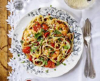 Linguini gamberi con salsa pomodoro