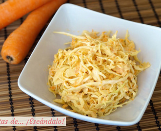 Cómo hacer ensalada de col y zanahorias americana o coleslaw