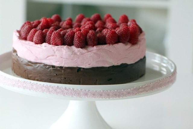 Flourless Chocolate Cake & Fresh Raspberry