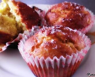 Banana Muffins (With Eggs as well as Eggless)