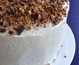 Carrot Cake with Mascarpone, Cream Cheese and Cinnamon Icing (and some 'Hunger Games' matters)