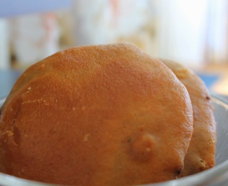 Aloo Kachori/ Potato stuffed pastry