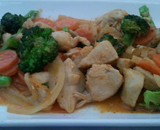 Thai kylling - ikke mange ingredienser men super god smak :-)