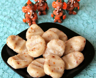 Peanut Kozhukattai / kolukattai / sweet dumplings recipe (Pidi Kolukattai) - FOR VINAYAKAR CHATURTI / VARALAKSHMI POOJA / VARALAKSHMI Nombu