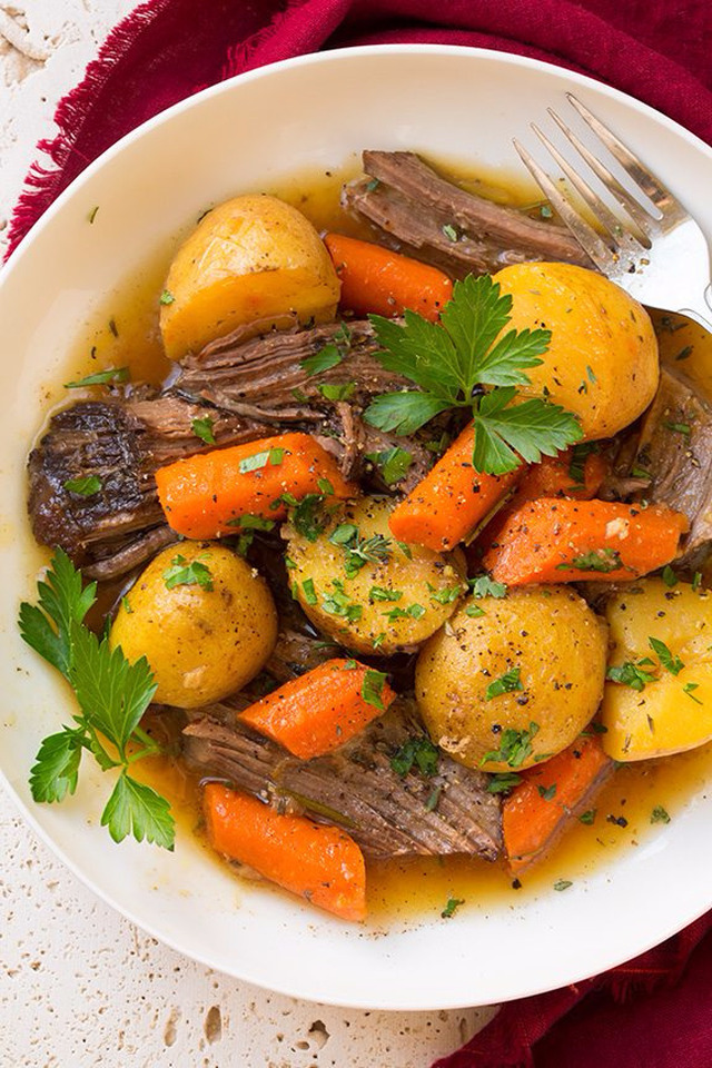 Roast Beef With Potatoes And Carrots / Easy Instant Pot Pot Roast Tender And Juicy