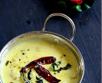 Pazham Pulisseri / Pazham Pulissery ~ Ripe Plantains in a Spiced Coconut Yogurt Sauce | Kerala Sadya Recipes