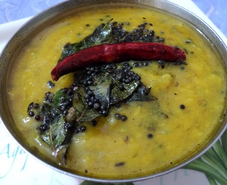 Andhra Style Mango Dal (Mamidikaya Pappu)