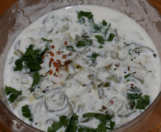 పొట్లకాయ పెరుగు పచ్చడి: Potlakaya perugu pacchadi- Sautéed snake gourd in yogurt gravy
