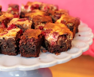 Chocolate and Raspberry Cheesecake Brownies (Green & Black's recipe)
