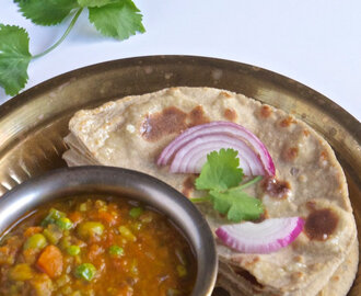 Bajra Aloo Roti - Rajasthani Breakfast
