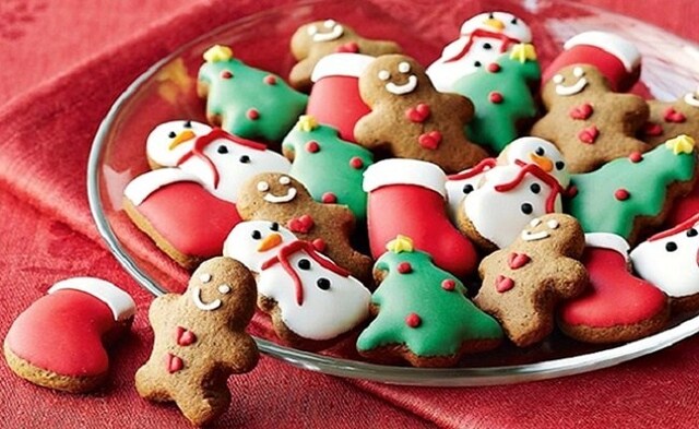 Receita de Biscoito de Natal, aprenda como fazer biscoitinhos de natal, simples e fácil.