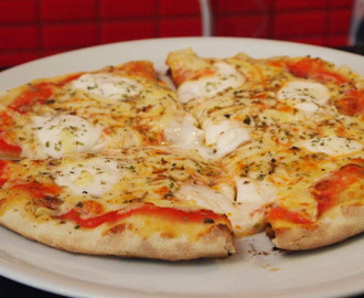 Pizza a la Piedra – Pizza deliciosa en Malaga
