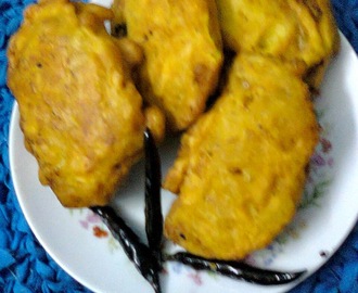 Fritters Of Stuffed Ash Gourd / Chal Kumro - Pur Bhaja
