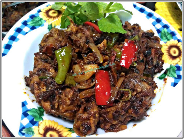 SPICY CHICKEN DRY FRY