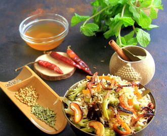 Vegetable yakhni Pulao recipe - Vegetable yakhni biryani recipe - One Pot meals - Rice recipes