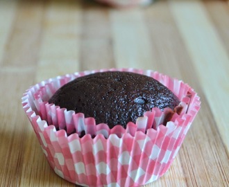Eggless Chocolate Cupcakes - Chocolate Cupcake Recipe