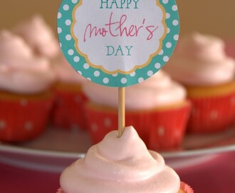 Para as mães: Cupcakes de limão com creme rosa
